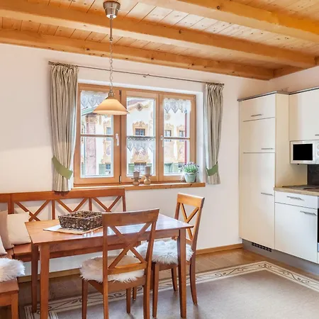 Gruen - Ferienhaus Ammergau * Unterammergau
